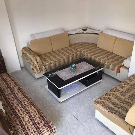 House Hotel Gjirokastër Esterno foto