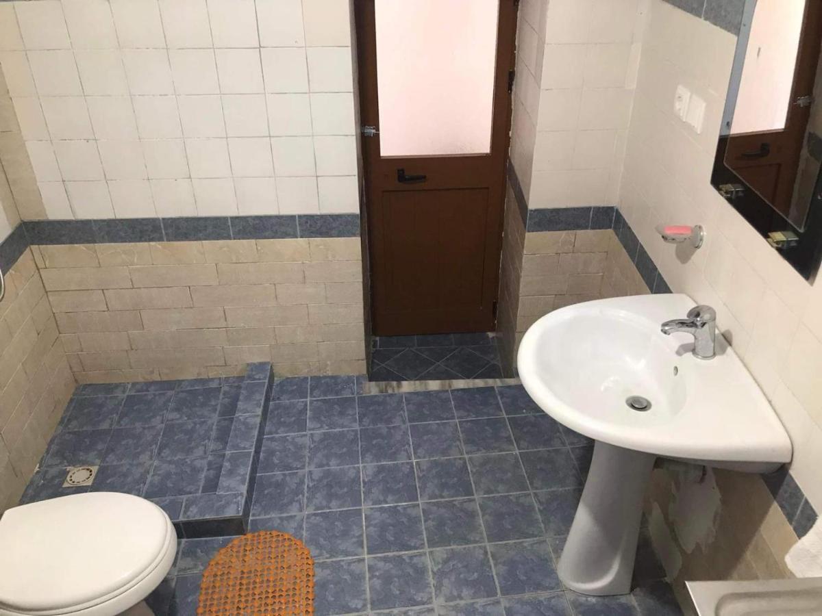 House Hotel Gjirokastër Esterno foto