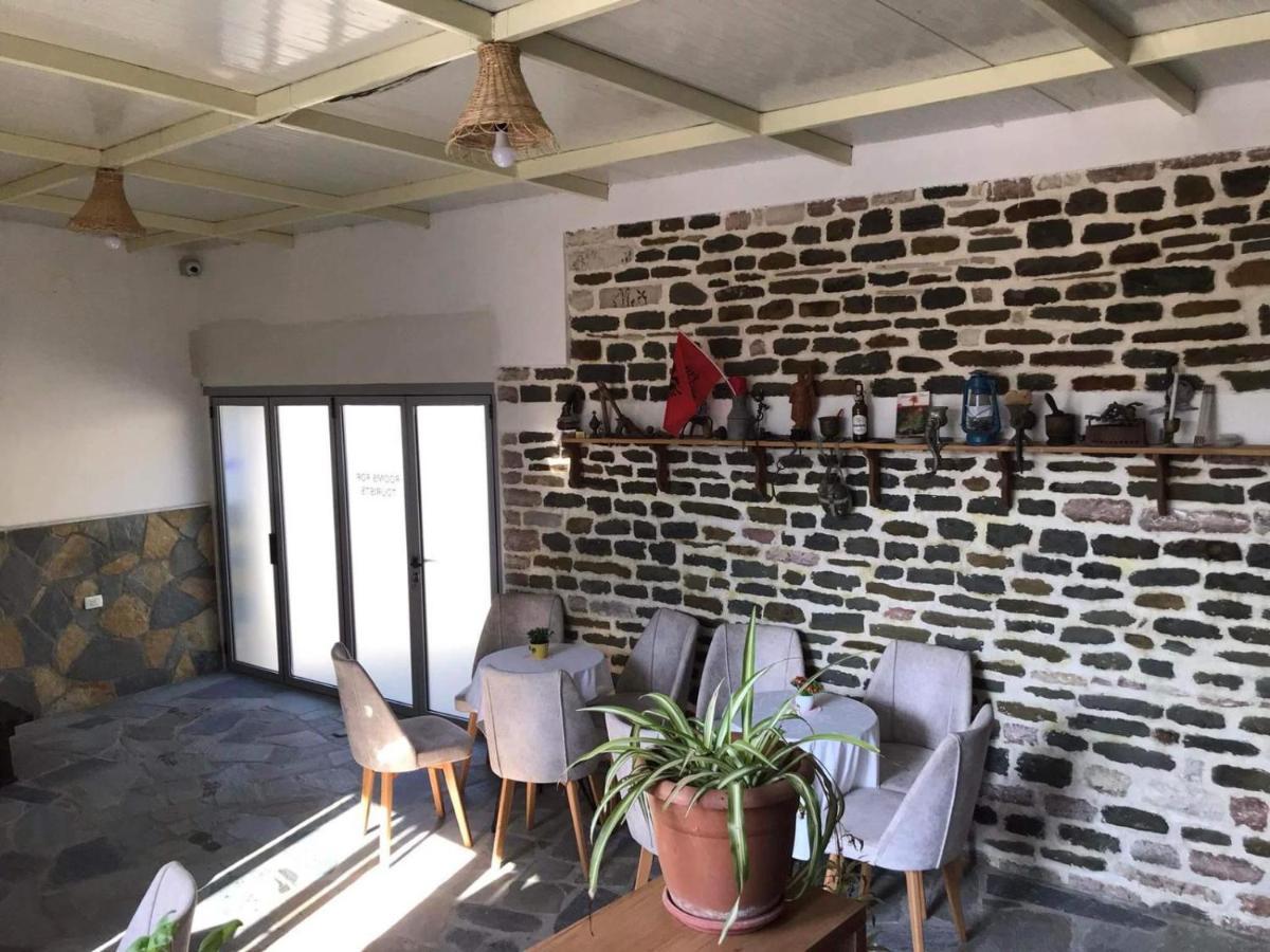 House Hotel Gjirokastër Esterno foto